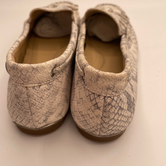 Michael Kors MK Leather Snake Print Loafers Size 7 - Picture 5 of 8